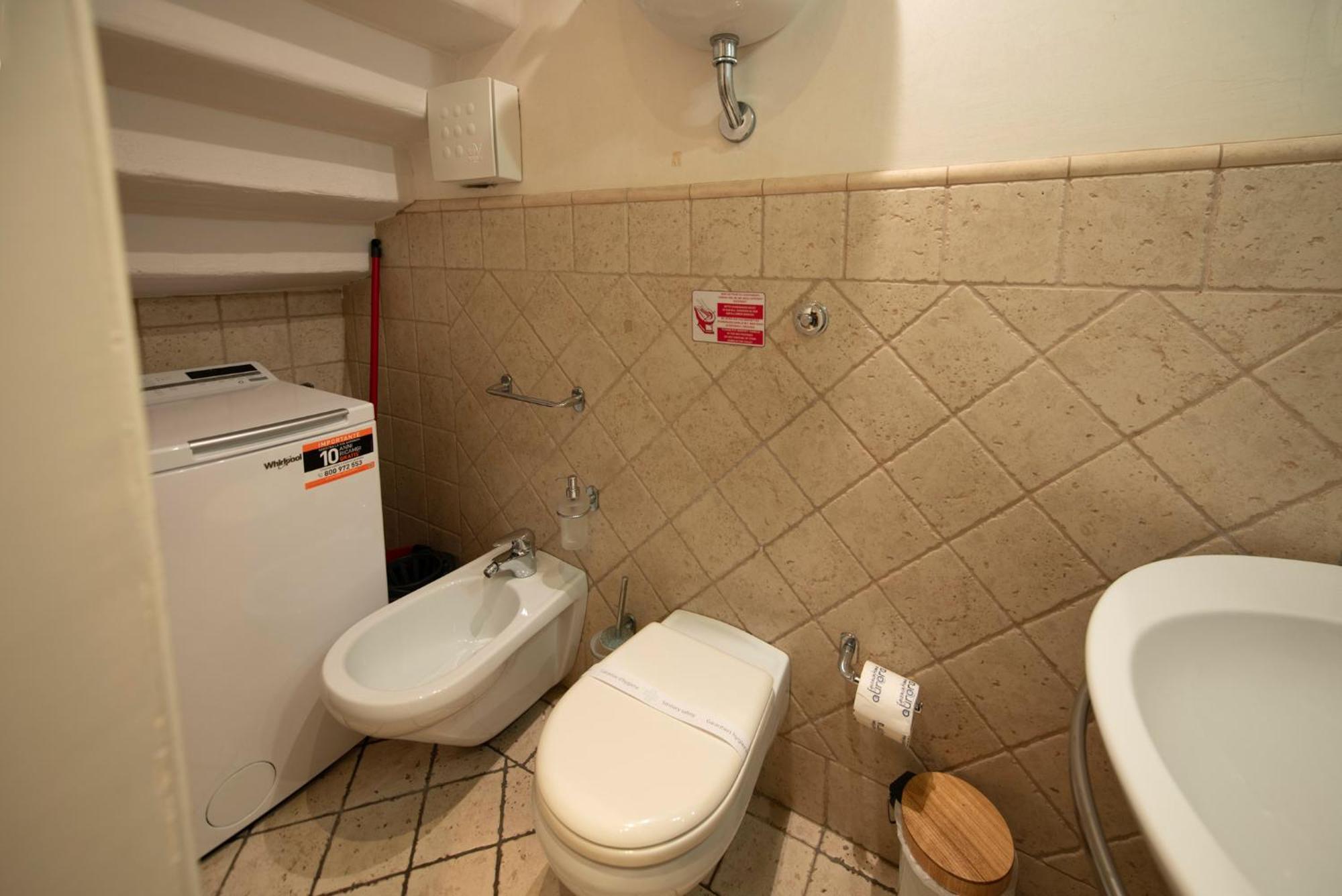 Terme Apartment By Mamo ฟลอเรนซ์ ภายนอก รูปภาพ